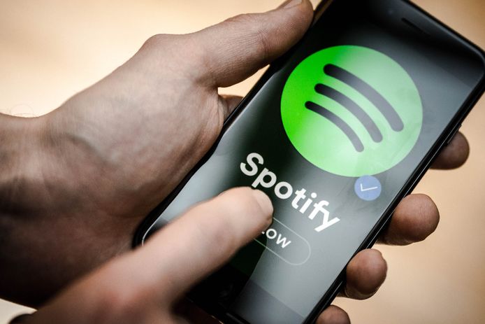 Spotify laat het nu toe om bepaalde artiesten uit je afspeellijsten te bannen.
