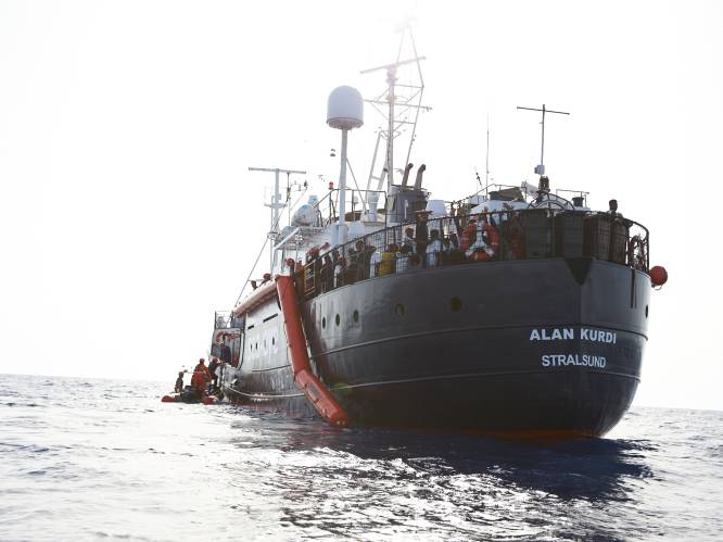 “Er moet een permanente oplossing komen voor migranten die via zee Europa bereiken”