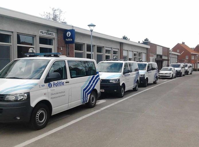 Het politiekantoor in de Sint-Sebastiaanslaan in Diksmuide, waar de fietsdiefstal gebeurde.