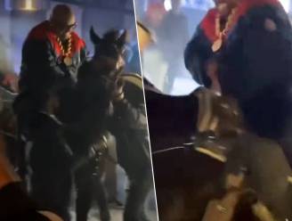 Grote entree gaat mis: CeeLo Green valt van paard tijdens herdenking van overleden rapper Shawty Lo