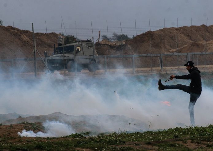 Palestijnse betoger aan de grens met Israël.