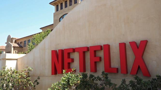 Netflix negeert Russische regel en weert propagandakanalen uit het aanbod