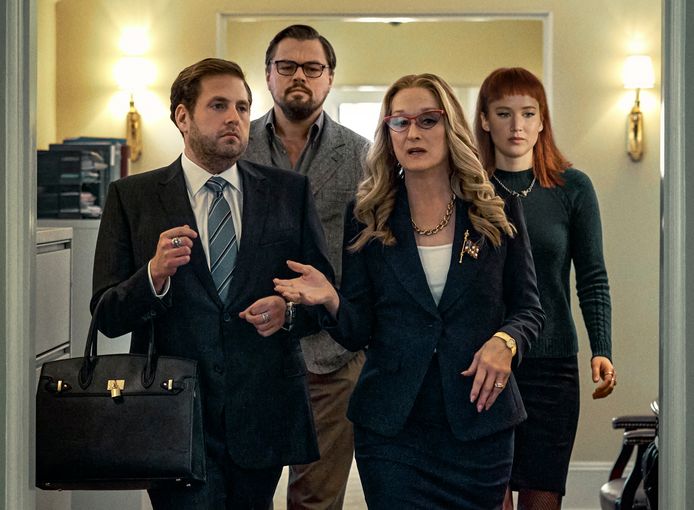 Meryl Streep met Jonah Hill, Leonardo DiCaprio en Jennifer Lawrence in de Netflix-film 'Don't Look Up'.