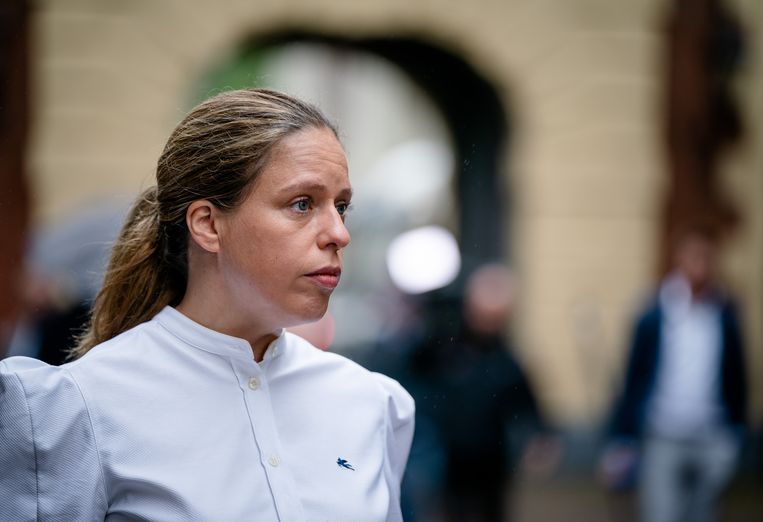 Het programma Zomergasten op NPO2 is zonder problemen van start gegaan. Op het Mediapark in Hilversum staan trekkers en volgens Farmers Defence Force zijn er meer onderweg.  Beeld ANP