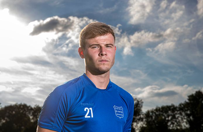 Justin (23) mist zijn grootste supporter iedere dag: ‘Ik rende na een ...