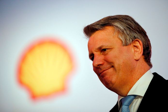 Shell gaat beloningsbeleid topmanagement verbinden aan CO2-doelen ...