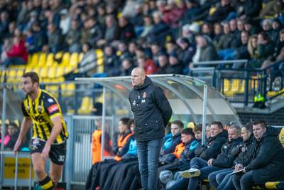 LIVE | SC Genemuiden opent de score, HHC dieper in de problemen en kraker in Rijssen in evenwicht