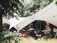 Onder de velumtent kan je op zondag 25 juni genieten van een heerlijke picknick.