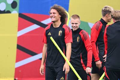 Wout Faes et les Diables Rouges devront “mettre plus de rythme” contre la Roumanie