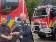 Commandant Luc Faes (rechts) mocht de sleutels van de nieuwe bosbrandweerwagen overhandigen.