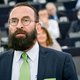 Homofoob in Hongarije, gangbanger in Brussel: wie is József Szájer?