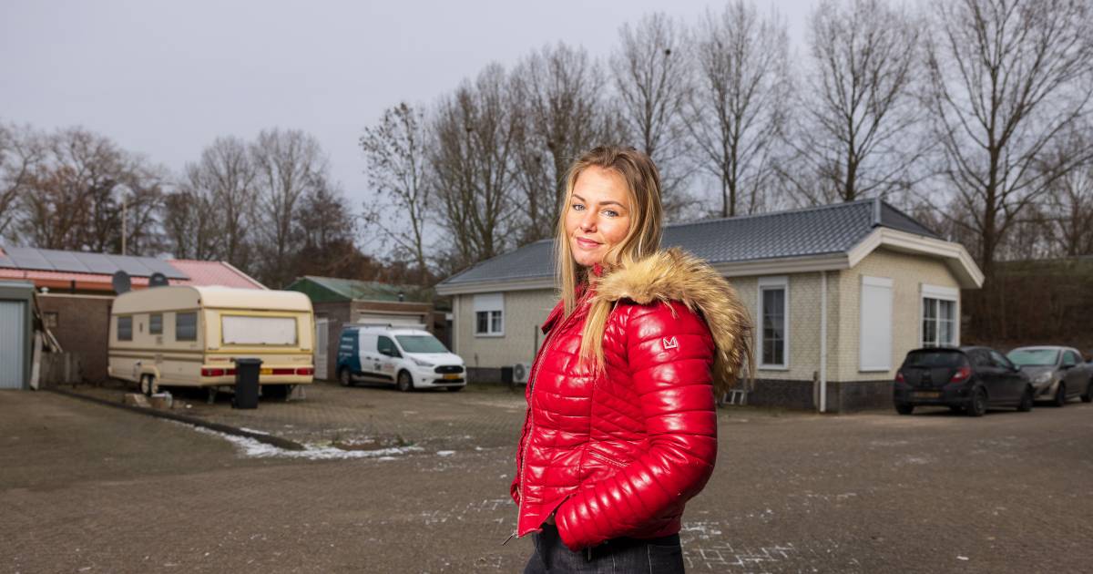 Na al die strijd toch plek voor twee zussen op kampje Heesbeen? En wat voor prijskaartje hangt daara