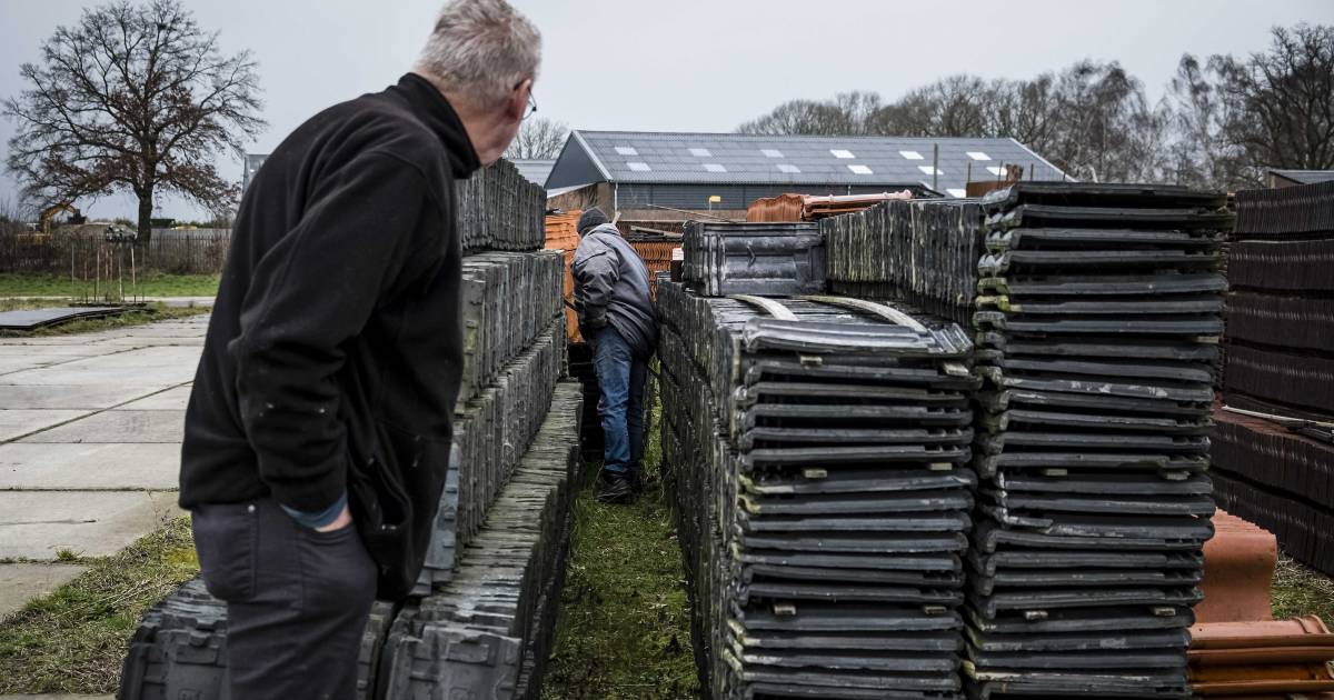Overleving radar lawaai Dakdekkers in Oost-Nederland platgebeld na stormen: 'Mensen zijn in paniek'  | Regio | destentor.nl