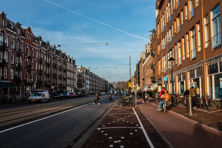 Fredrik Hendrikstraat krijgt weer ‘echte Amsterdamse straatbomen’