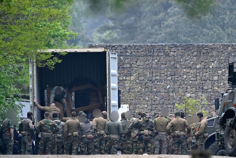 De Belgische Rambo Klopjacht Op Voortvluchtige Militair Haalt Wereldpers De Morgen