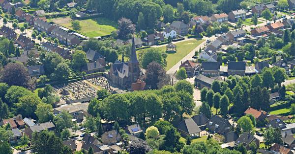 Onderscheiding voor Riet Antonis in Riethoven | Kempen - Eindhovens Dagblad