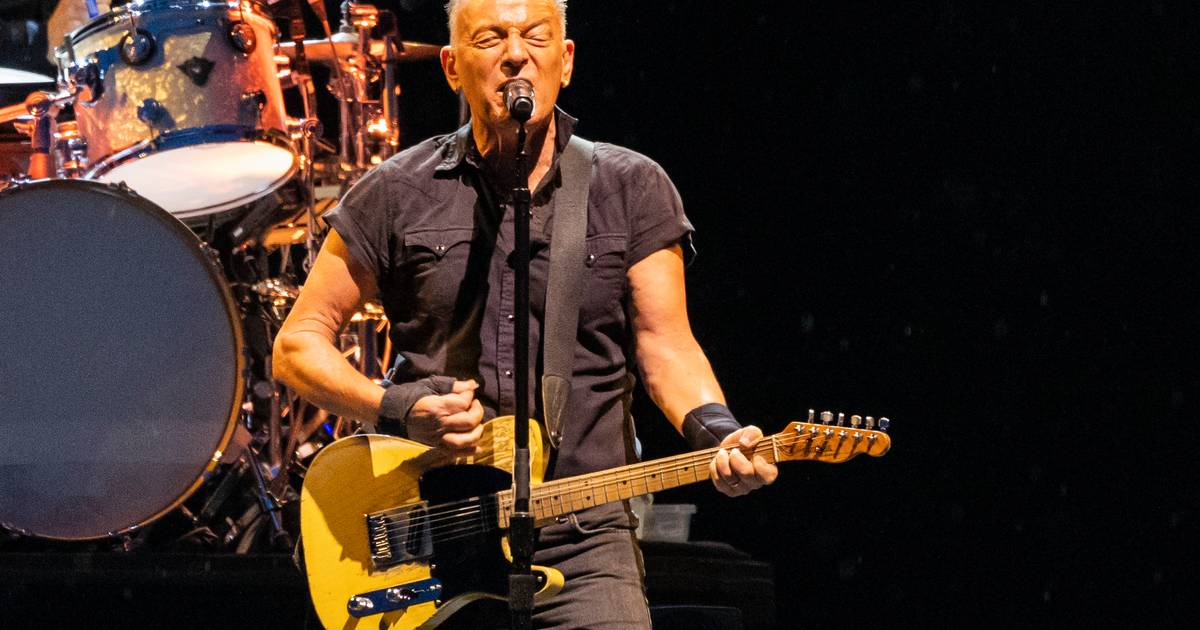 Bruce Springsteen geeft update over maagzweer die hem velde “Een bitch van een buikpijn