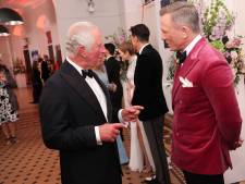 Britse royals verschijnen bij première James Bond: 007 in gesprek met prins Charles
