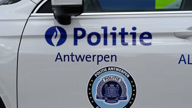 Quatre blessés dans une bagarre et agression à l'arme blanche à Anvers
