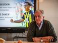 Vitesse-directeur Edwin Reijntjes tijdens de persconferentie woensdag: 'Gewoon Nederlands is de voertaal'.