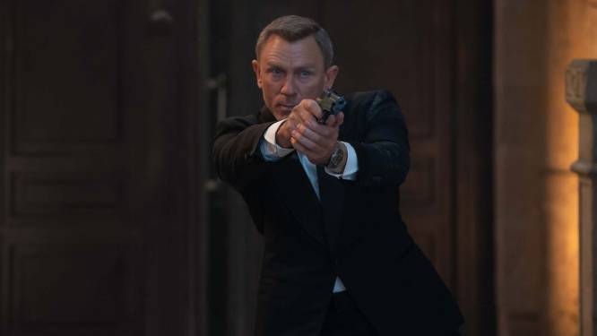 Daniel Craig en James Bond s’entoure d’une armée de femmes épatantes pour sauver le monde une dernière fois
