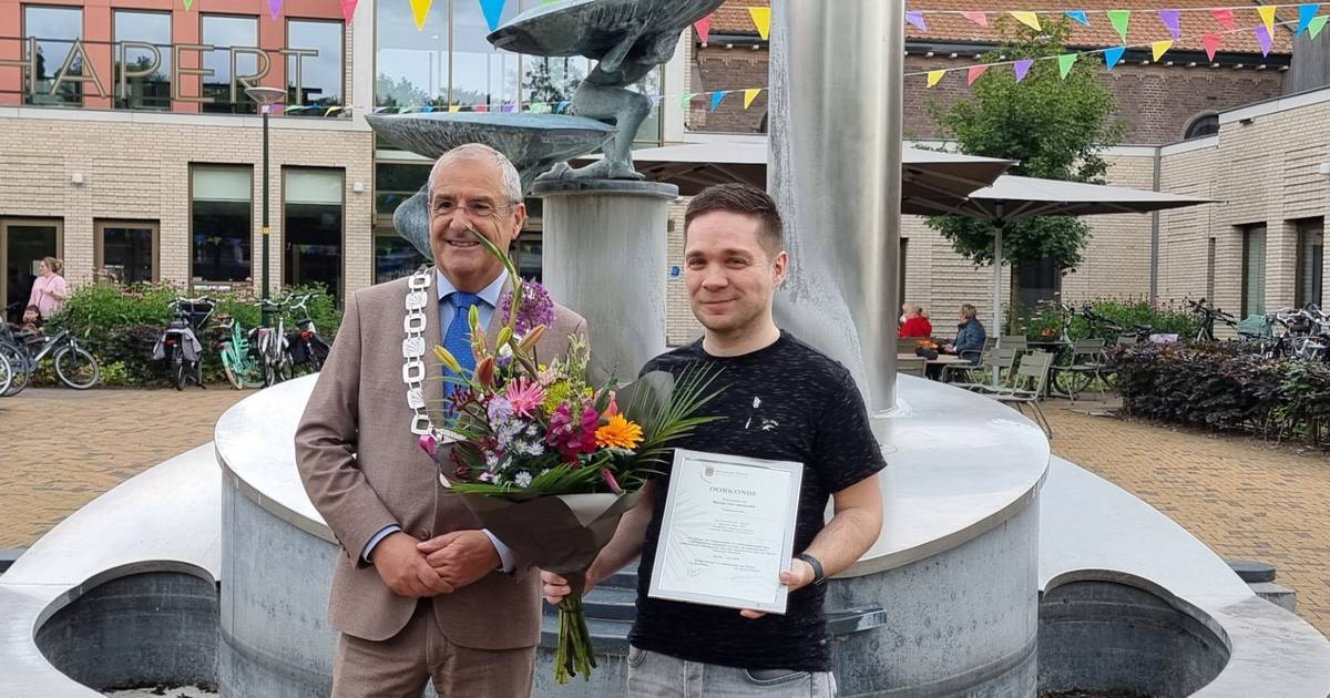 Gemeentelijke onderscheiding voor Mike Vosters uit Hoogeloon