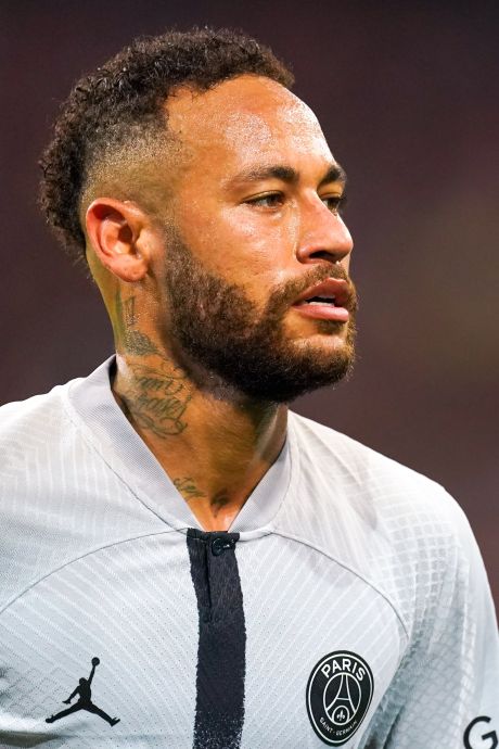 “Discussions ouvertes” entre le PSG et United pour un éventuel transfert de Neymar 