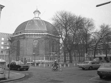De historie van het Jansplein, met reizende kloosterlingen, pelgrims en gewonde kruisvaarders