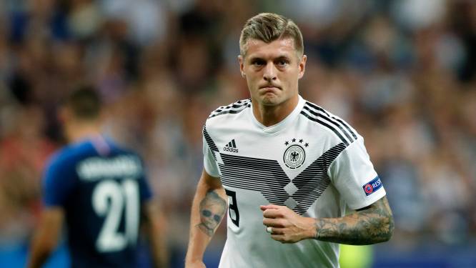 Spaanse journaliste noemt op WK afwezige Toni Kroos ‘een van de slechtste spelers in Qatar’