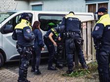 Drugslabs, afvaldump en geweld: zaak start tegen 16 mannen van drugsbende met miljoenenomzet