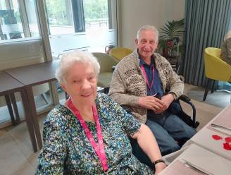 Robert (94) en Josefine (94) vieren 70 jaar huwelijk in het woonzorgcentrum