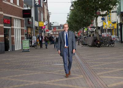 Burgemeester Doetinchem overweegt kluisjescontrole op scholen na steekpartij