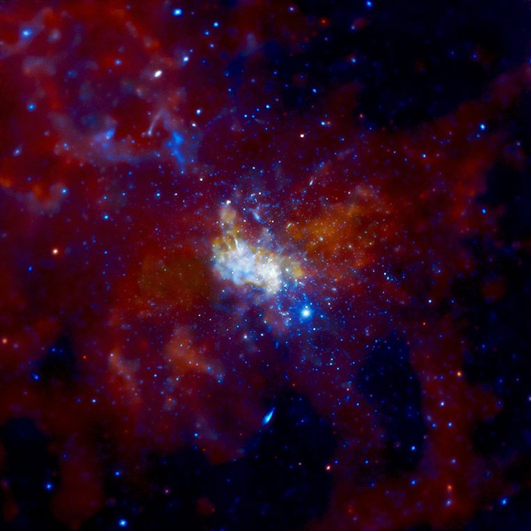Sagittarius A*, in het centrum van ons Melkwegstelsel. 