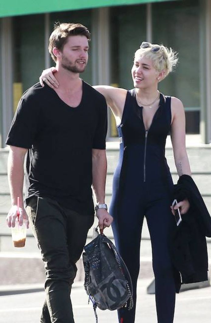 Miley Cyrus met Patrick Schwarzenegger.