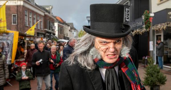 Dickensfestival zorgt voor warmte en sfeer in waterig Velp