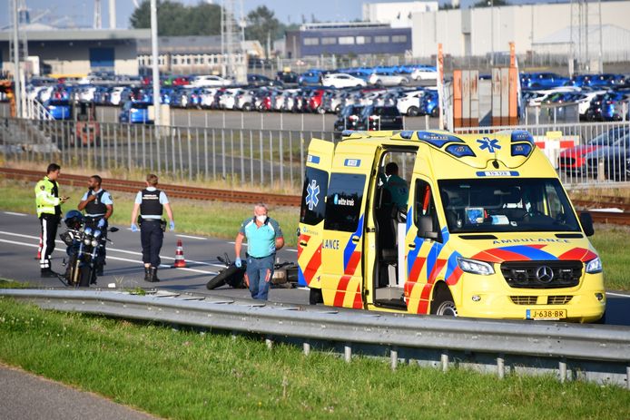 Een motorrijder is zwaargewond geraakt bij een eenzijdig ongeluk bij Ritthem in september dit jaar.