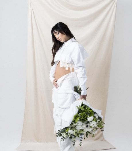 Pourquoi cette influenceuse française a annoncé sa grossesse... alors qu’elle n’est pas enceinte 