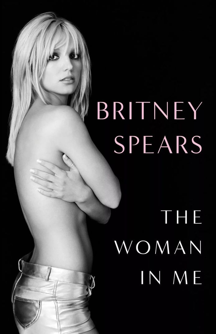 Copertina del libro di memorie di Britney Spears: The Woman in Me