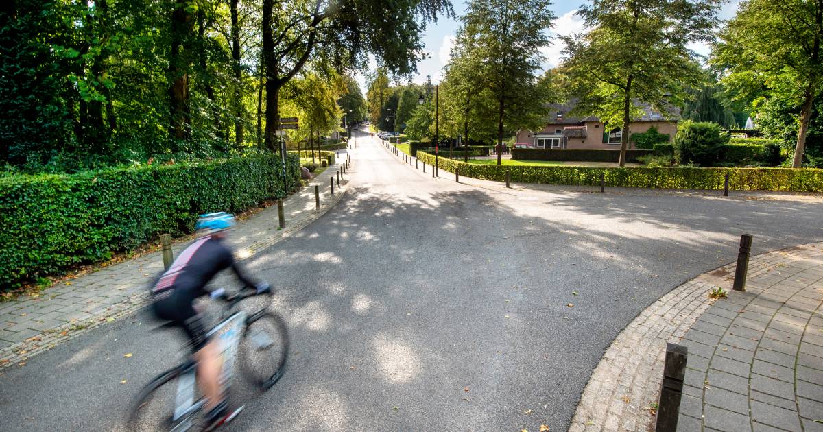 Ambtenaar ziek: beveiligen gevaarlijke Kerklaan in Rozendaal in nasleep dodelijk ongeval uitgesteld.