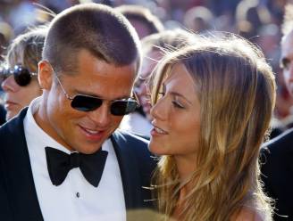 Jennifer Aniston draagt nog steeds de verlovingsring van Brad Pitt