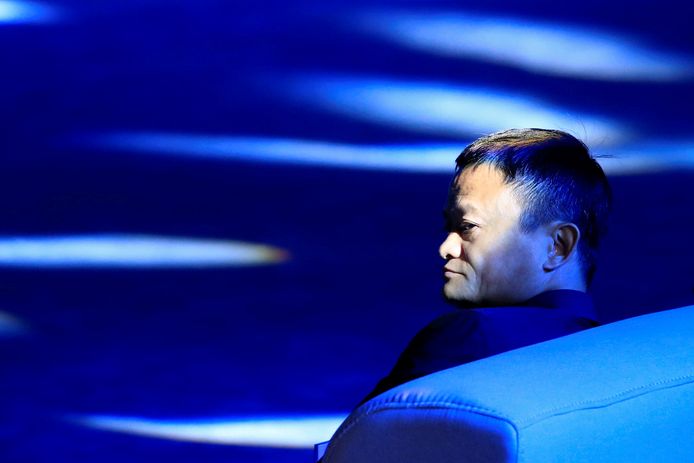 Op 24 oktober uitte de topman van Alibaba kritiek op zijn land. Nadien zag of hoorde niemand de steenrijke zakenman nog. Tot vandaag.