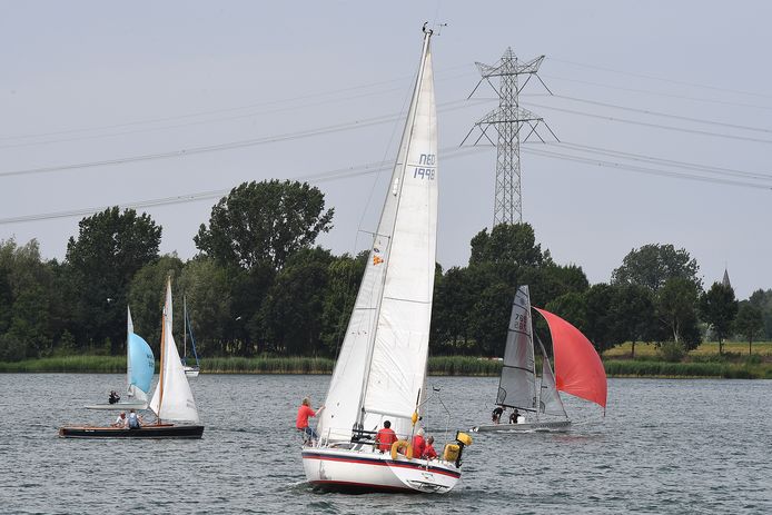 Steeds meer recreatie op de Kraaijenbergse Plassen.