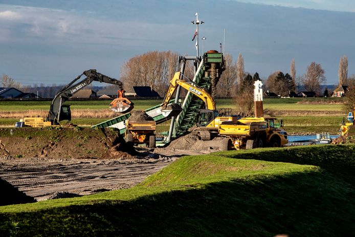 Archiefbeeld van werkzaamheden op het Olasfa-terrein van de afgelopen maanden.