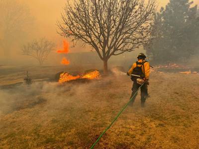 Le Texas face au plus grand incendie de forêt de son histoire: “Un rythme de deux terrains de football américain par seconde”