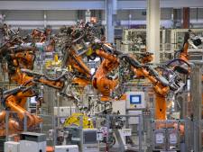 Aanvalsplan: zet robots en buitenlandse vaklui in om tekort aan technici weg te werken