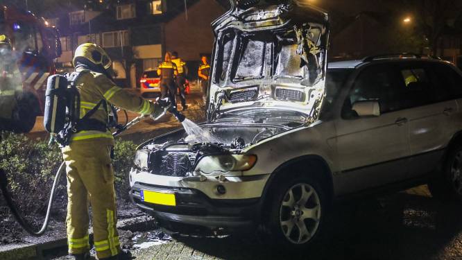 Volgende brand: dit keer moet een BMW er aan geloven in Apeldoorn
