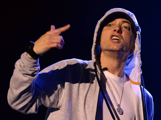 Eminem strikt peloton popsterren voor nieuwe album