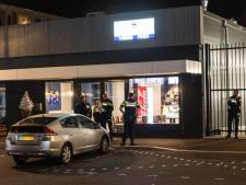 Drie jonge daders (12 tot 14 jaar) plegen overval op V.O.F. Snackbar aan Paletplein in Tilburg