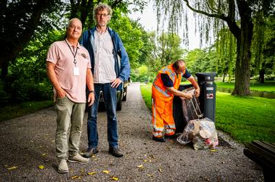 Statiegeldjagers maken bende op straat, gemeente Rotterdam hoopt
oplossing te hebben gevonden