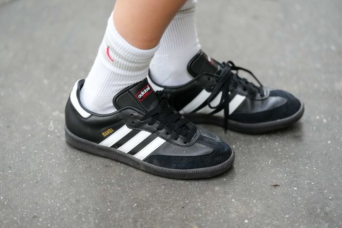 Viva Pluche pop Economie Deze schoen is terug van nooit weggeweest en geliefd bij celebs: de Adidas  Samba sneaker | Nina | hln.be